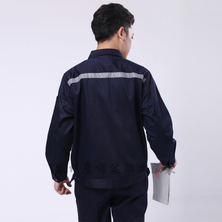 藏青拼米色滌棉線卡食品高檔工衣高端服裝定制AC090-SP